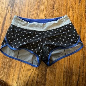 Lululemon shorts sz 6